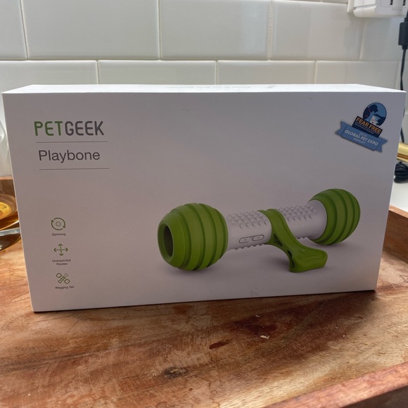 Petgeek play bone - robot dog toy